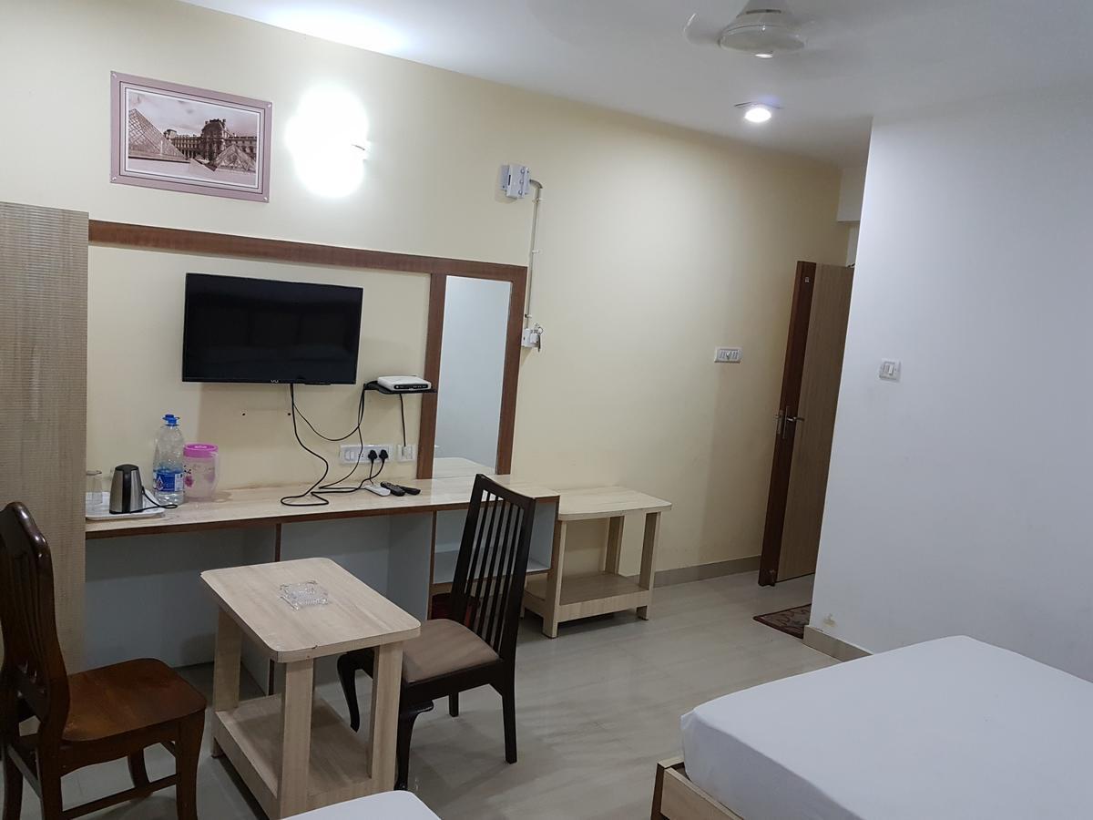 Jimmy Guest House Kolkata Exterior photo